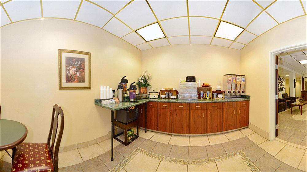 Americas Best Value Inn Louisville Kültér fotó