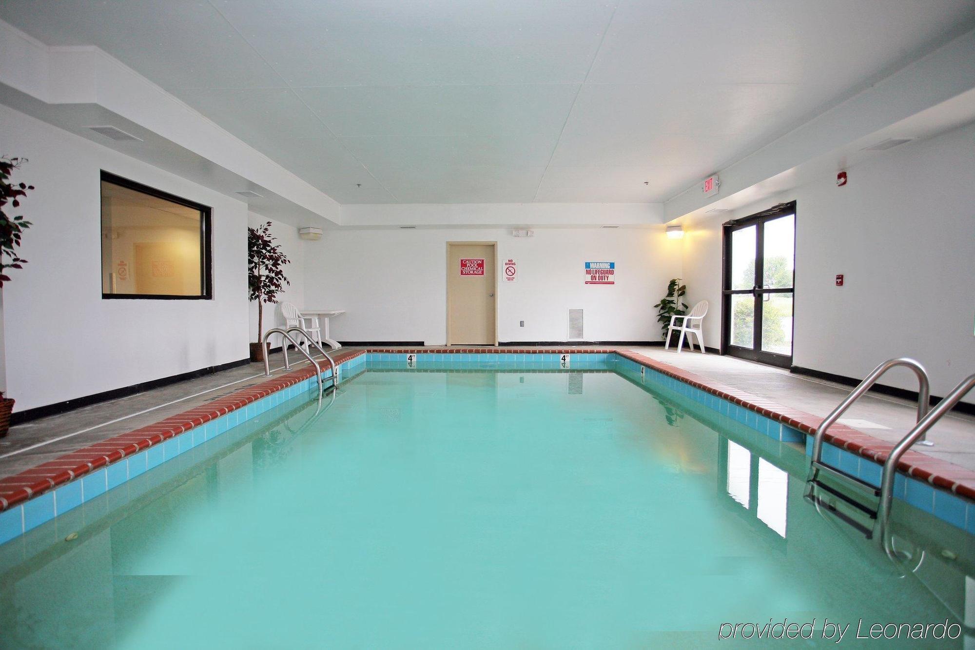 Americas Best Value Inn Louisville Kültér fotó