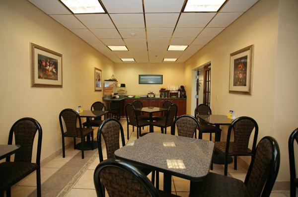 Americas Best Value Inn Louisville Kültér fotó