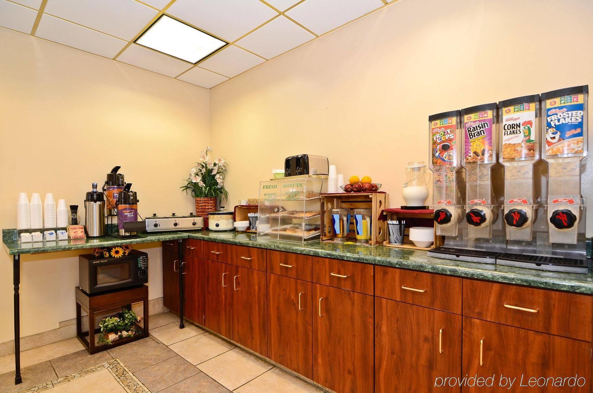 Americas Best Value Inn Louisville Kültér fotó